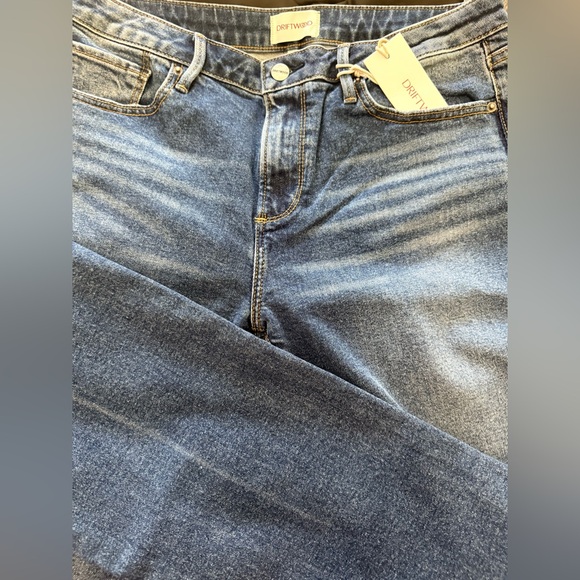 NWT DRIFTWOOD KELLY❣️size 30-31 Cotton Spandex Stretch Perfect Denim Straight - Picture 6 of 9